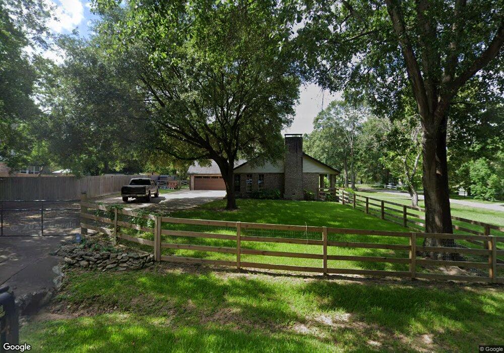 319 Kelly Rd, Magnolia, TX 77354 - photo 1