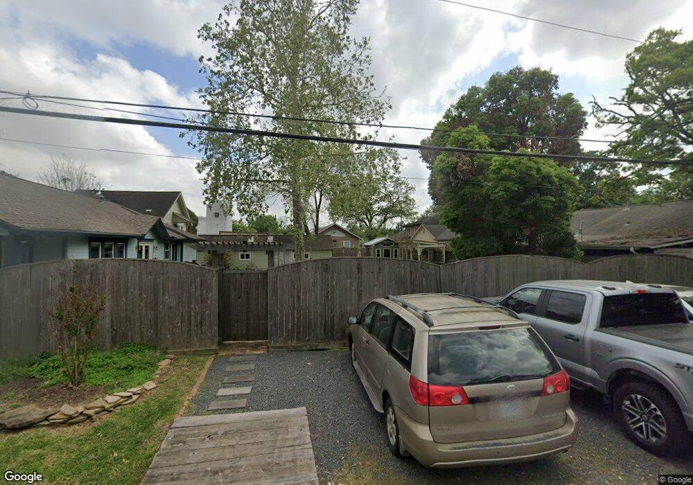 1035 Dunbar St, Houston, TX 77009 - photo 1