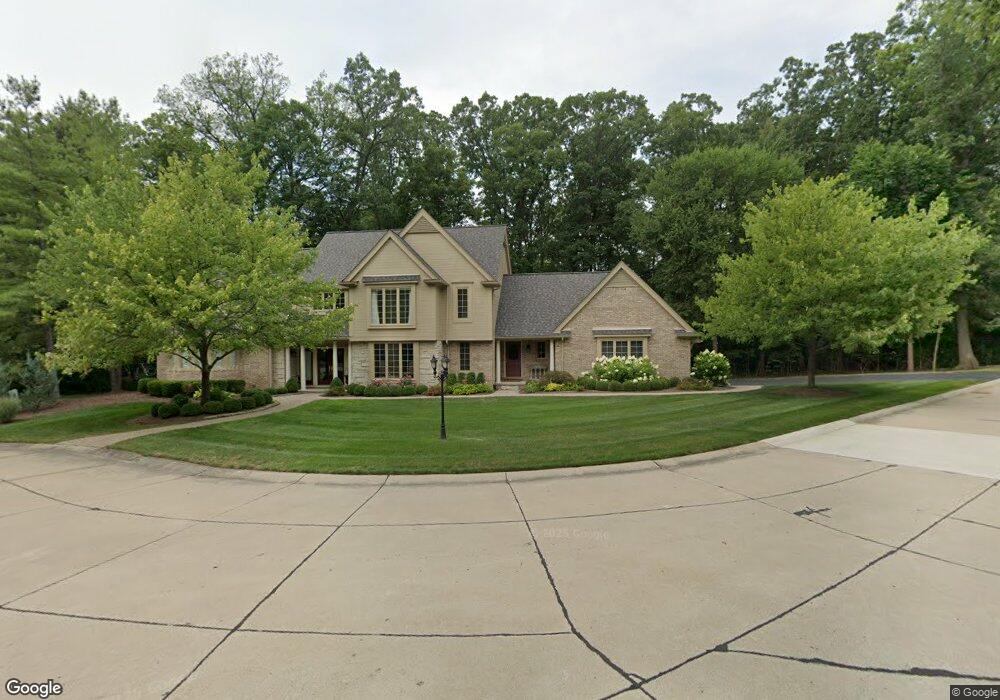 1075 Autumn Ln unit Bldg-Unit, Bloomfield Hills, MI 48304 - photo 1