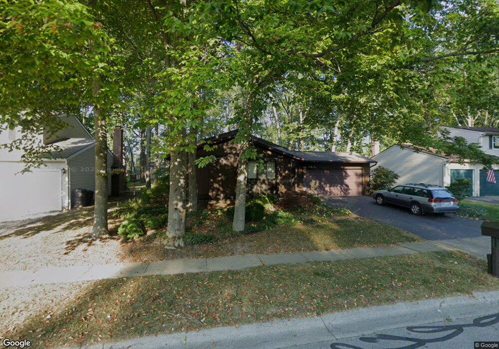 817 Mcdonell Dr, Columbus, OH 43230 - photo 1