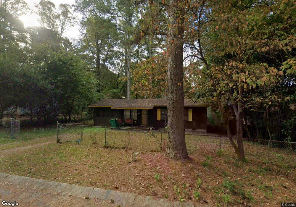 719 Blueridge Dr, Forest Park, GA 30297 - photo 1