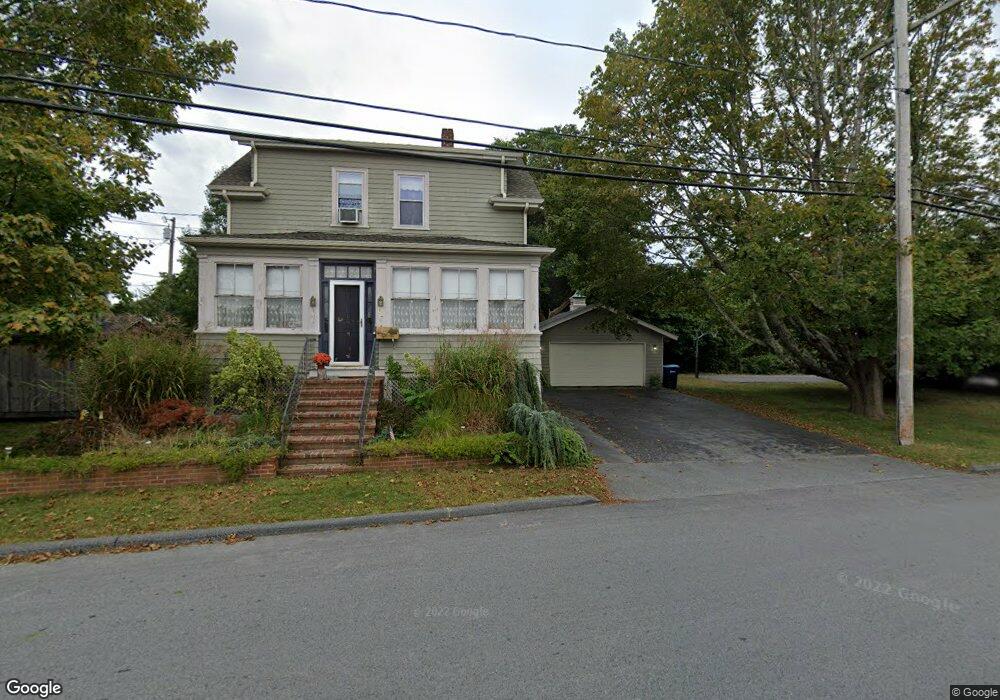 64 Russells Mills Rd, South Dartmouth, MA 02748 - photo 1