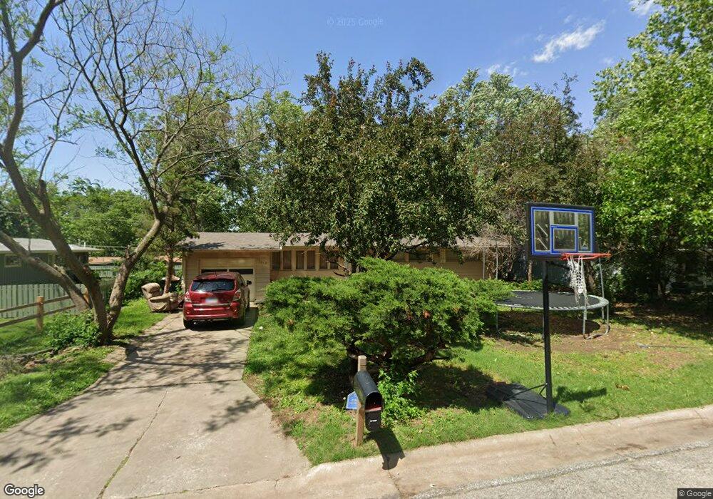 1412 SW Clontarf St, Topeka, KS 66611 - photo 1