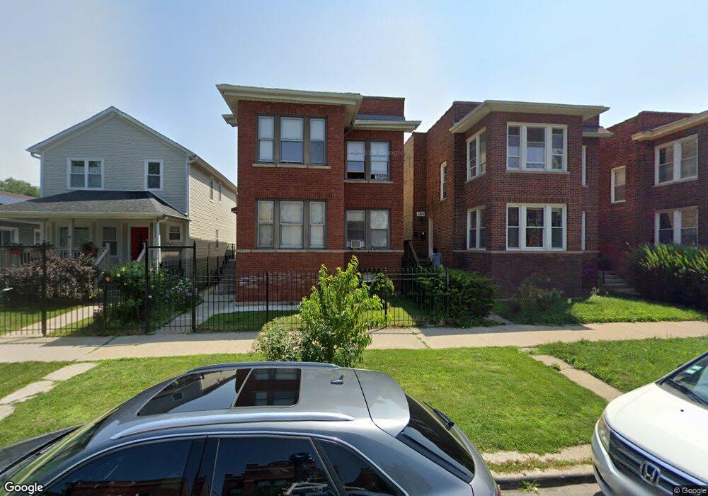 3337 W Cullom Ave unit 3, Chicago, IL 60618 - photo 1