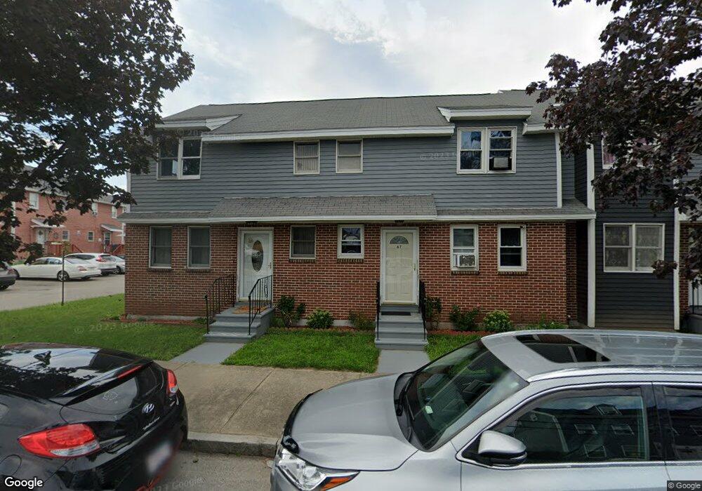 31 Maple St, Lawrence, MA 01841 - photo 1