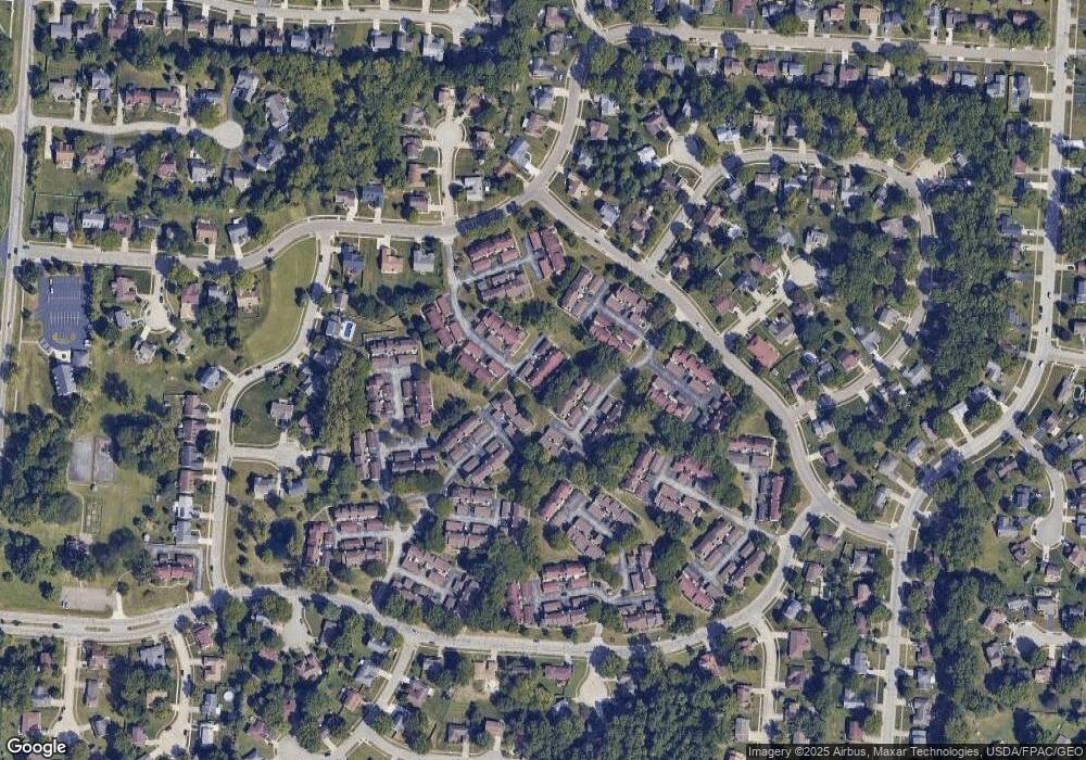 536 Camdenway Ct unit 47C, Columbus, OH 43213 - photo 1