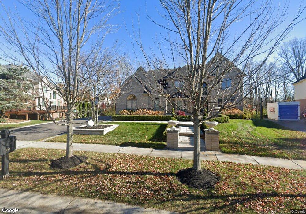 6861 Chase Ct, West Bloomfield, MI 48322 - photo 1