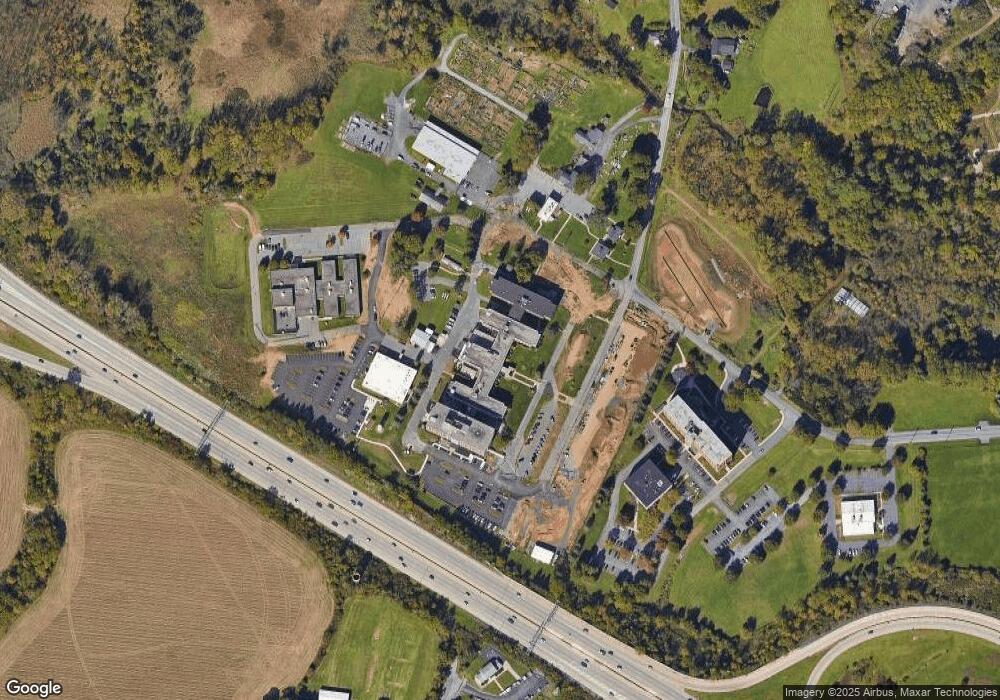 350 S Cedarbrook Rd, Allentown, PA 18104 - photo 1