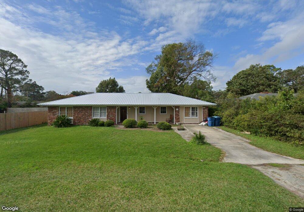 3251 Myrtle Ave, Brunswick, GA 31520 - photo 1