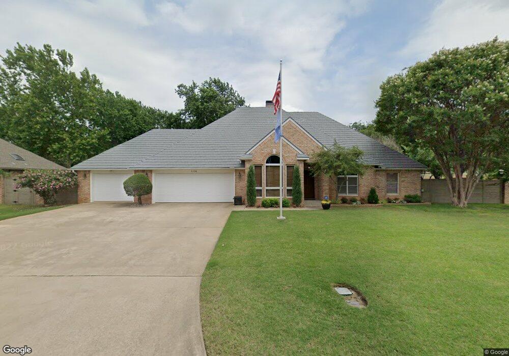 1128 Ridgeway St, Ardmore, OK 73401 - photo 1