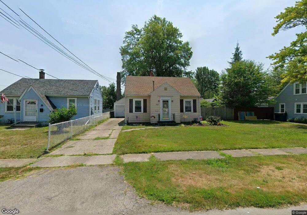 757 Revere Ave, North Tonawanda, NY 14120 - photo 1