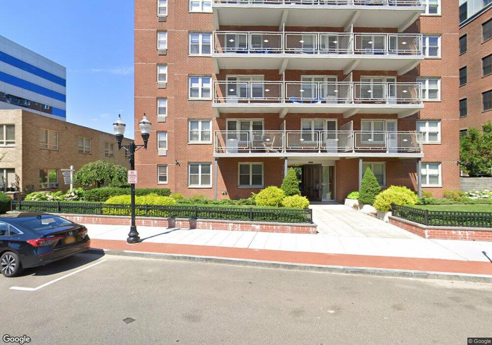 700 Summer St unit 9A, Stamford, CT 06901 - photo 1