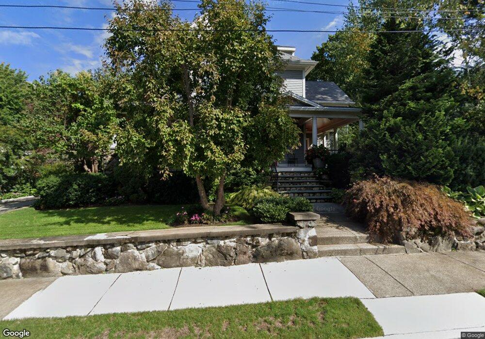 34 Whitlowe Rd, West Newton, MA 02465 - photo 1