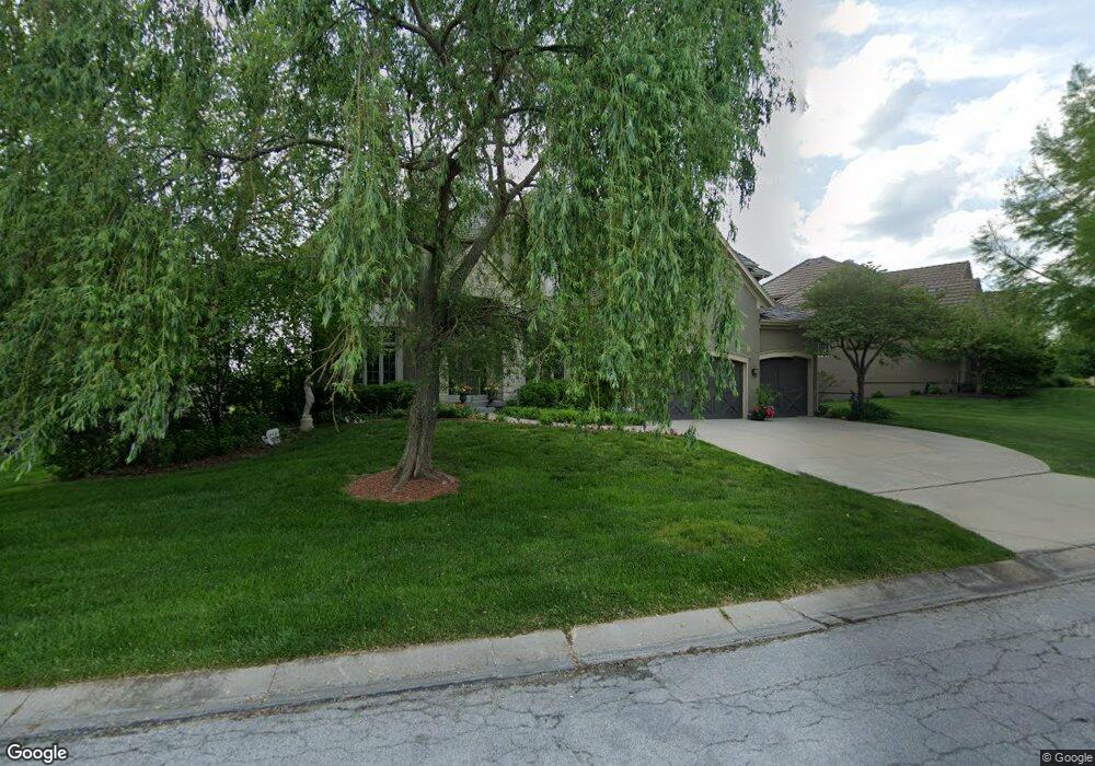 9535 Deer Run St, Lenexa, KS 66220 - photo 1