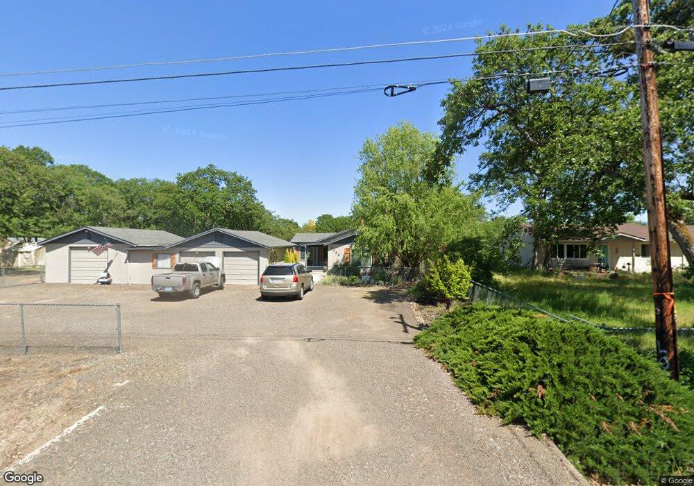 6402 Chapparel St, Central Point, OR 97502 - photo 1