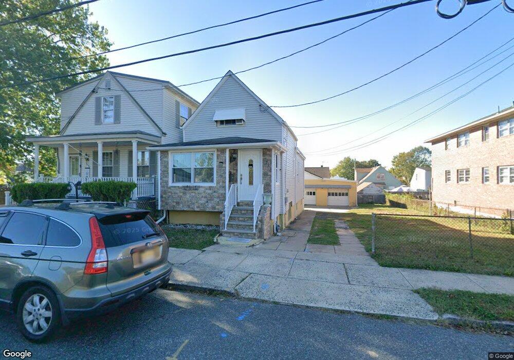 721 Carson Ave, Perth Amboy, NJ 08861 - photo 1
