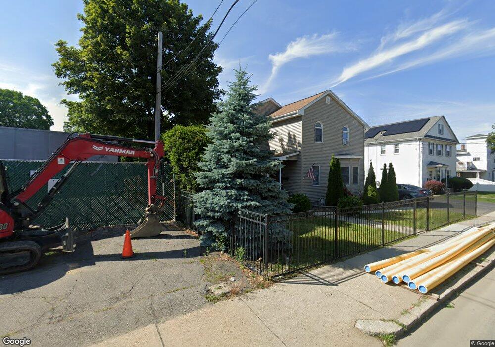 206 Cross St, Malden, MA 02148 - photo 1