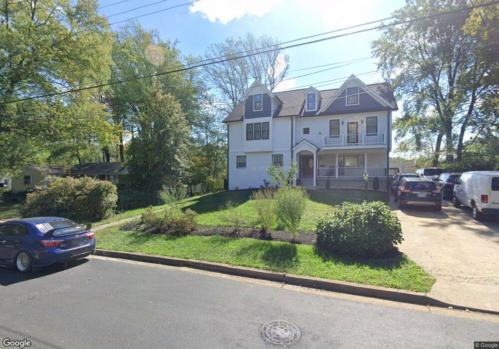 9217 Brian Dr, Vienna, VA 22180 - photo 1