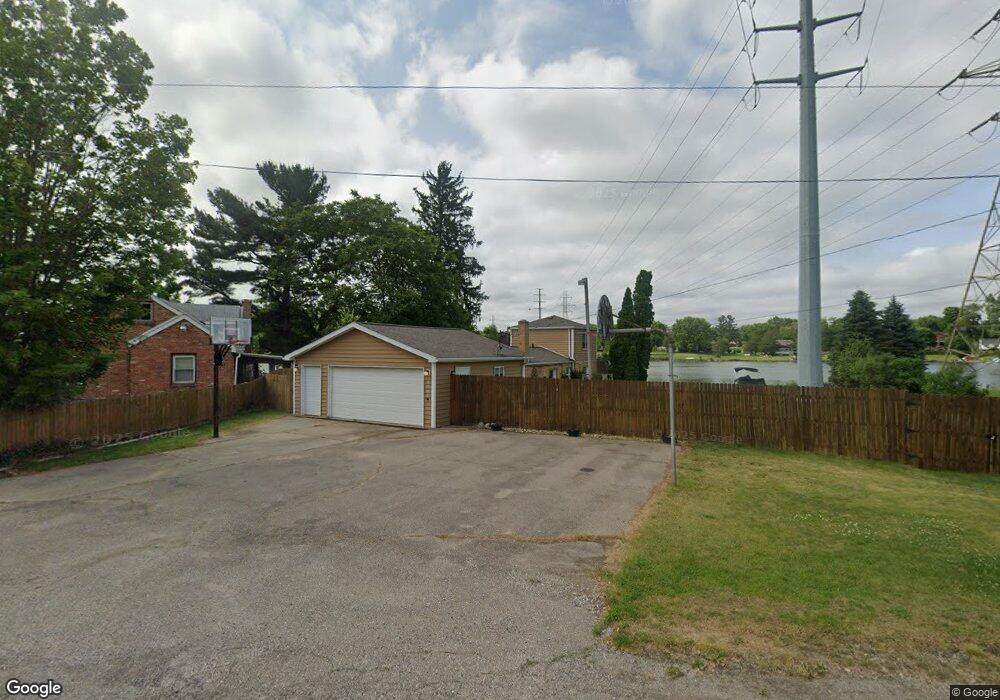 4049 Mitchell Dr, Flint, MI 48506 - photo 1