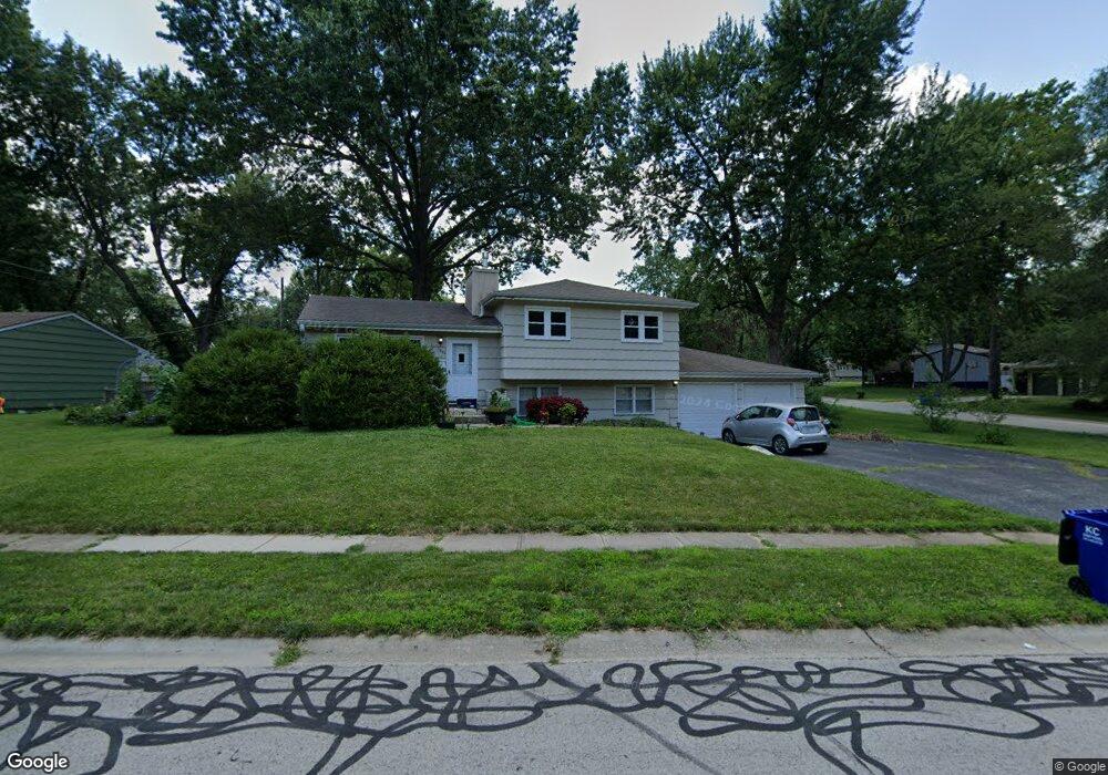 7302 Melrose Ln, Shawnee, KS 66203 - photo 1