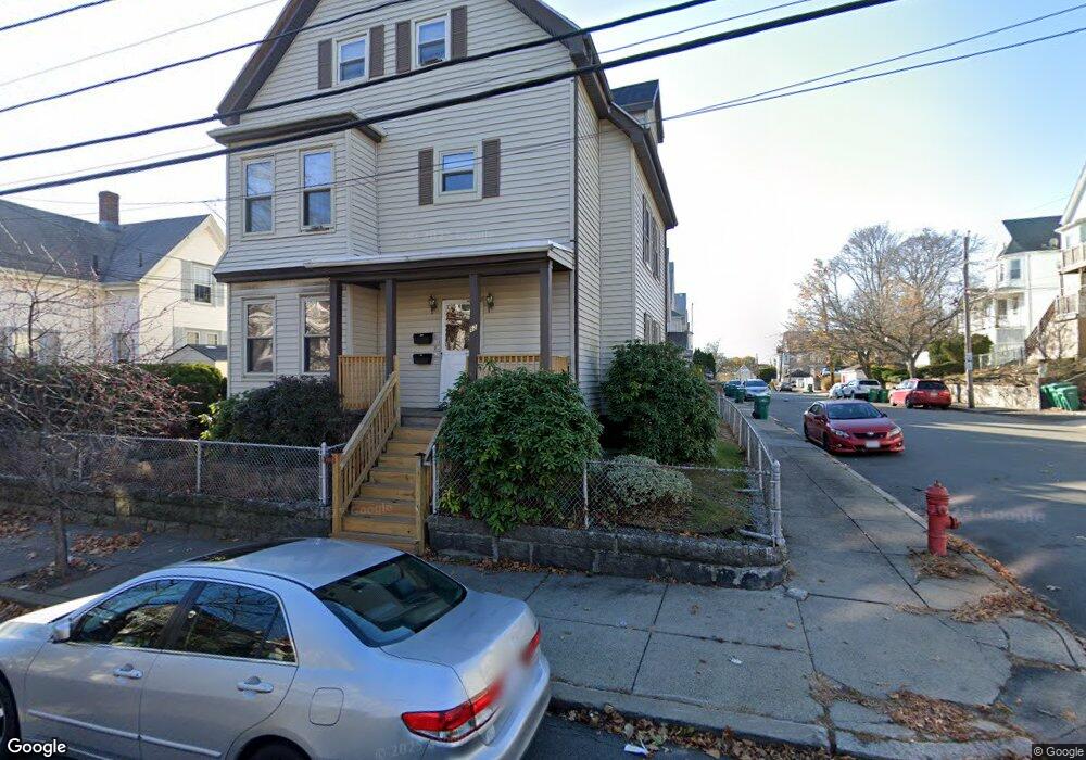 52 Bay View Ave, Lynn, MA 01902 - photo 1