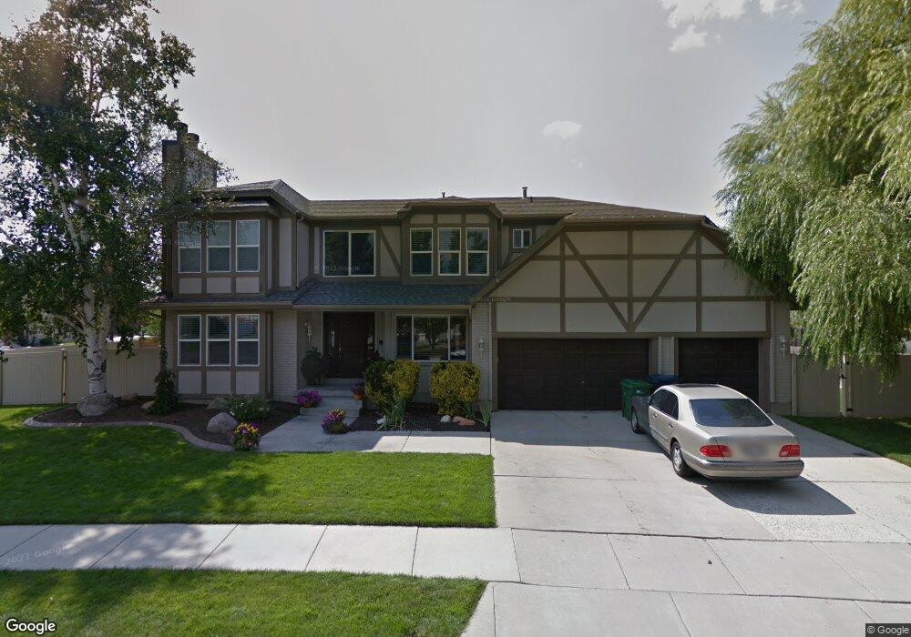 8778 Summer Meadow Dr, Sandy, UT 84093 - photo 1