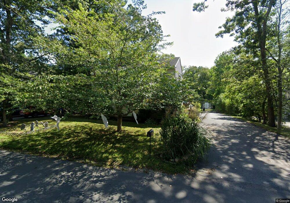 405 Forest St, Rockland, MA 02370 - photo 1