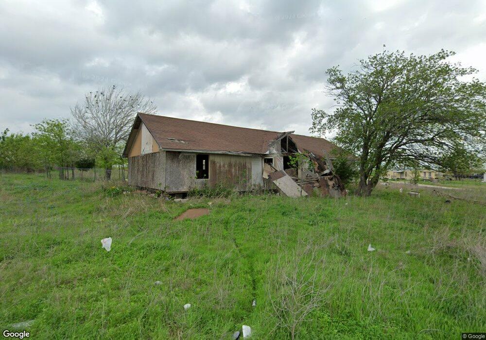 5024 NW County Road 1041, Corsicana, TX 75110 - photo 1