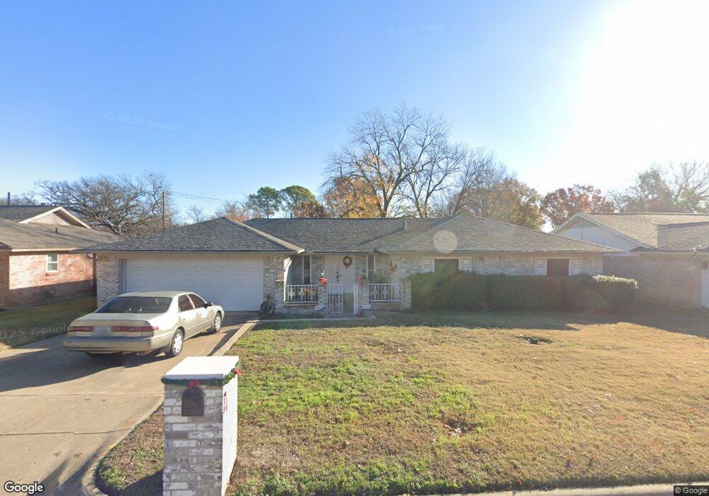 2120 Stonegate Dr N, Bedford, TX 76021 - photo 1