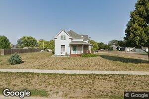 21 S Indiana Ave, Platte, SD 57369