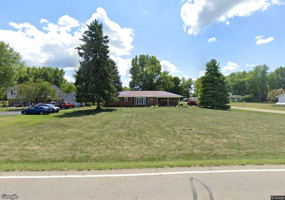 8679 Tarlton Rd, Circleville, OH 43113 - photo 1