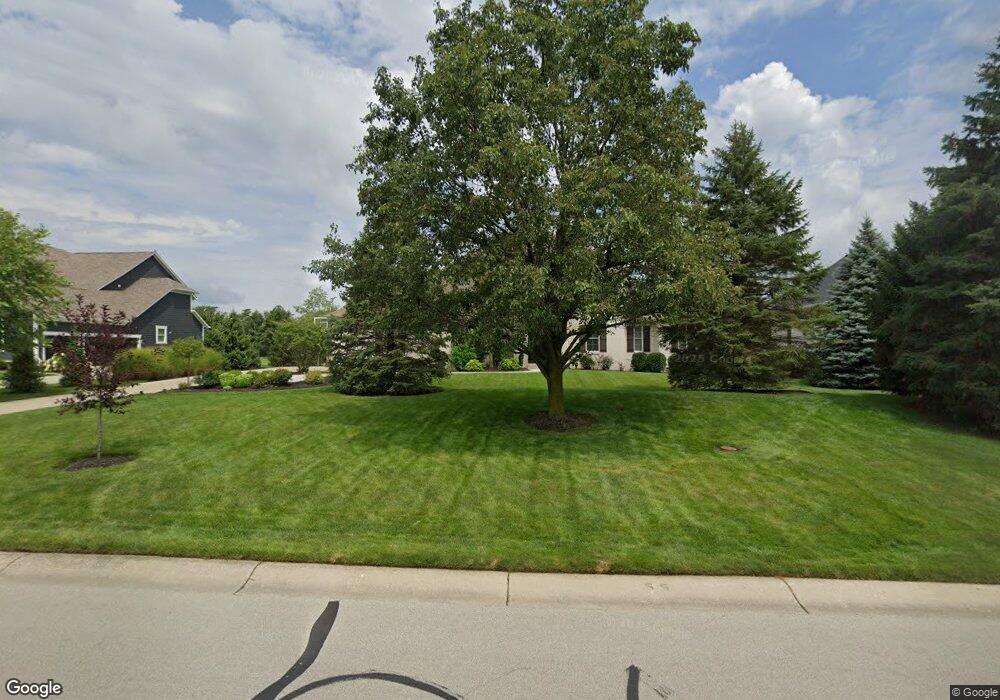 11992 Hawthorn Ridge, Fishers, IN 46037 - photo 1
