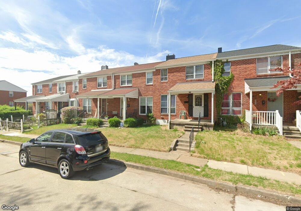 5526 Silverbell Rd, Baltimore, MD 21206 - photo 1