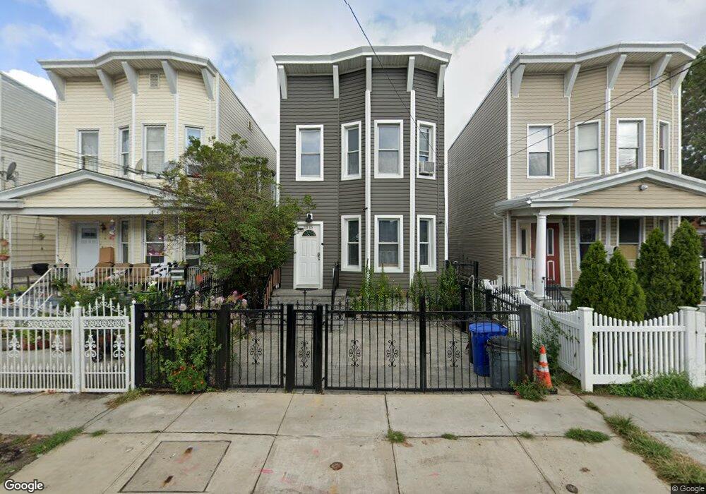 11115 95th Ave, South Richmond Hill, NY 11419 - photo 1