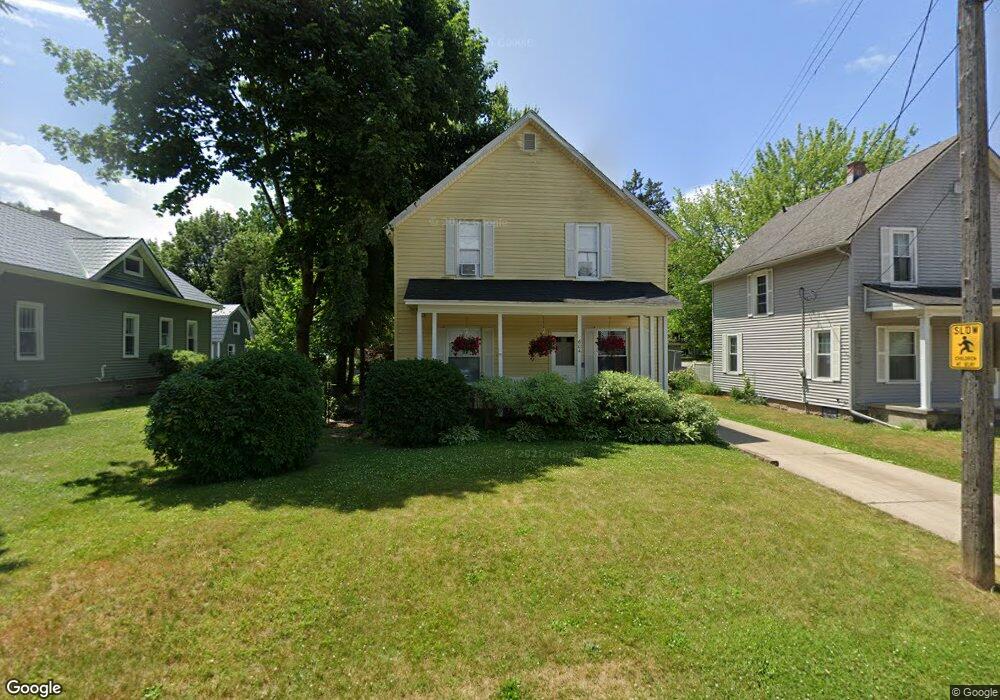 604 Hubbard St NE, Grand Rapids, MI 49525 - photo 1