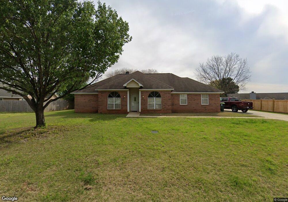 1207 Alderly Ln, Warner Robins, GA 31088 - photo 1