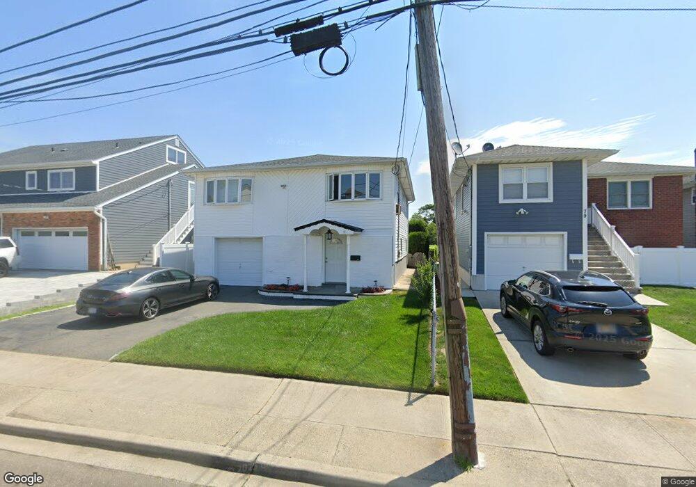 77 Prospect St, Freeport, NY 11520 - photo 1