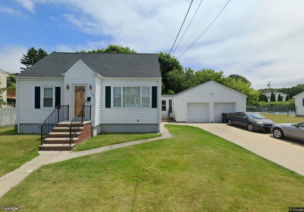 107 Ratcliffe St, Fall River, MA 02723 - photo 1