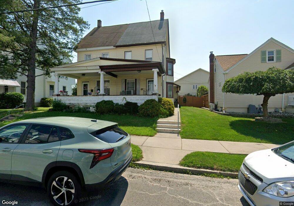 1006 Center St, Jim Thorpe, PA 18229 - photo 1