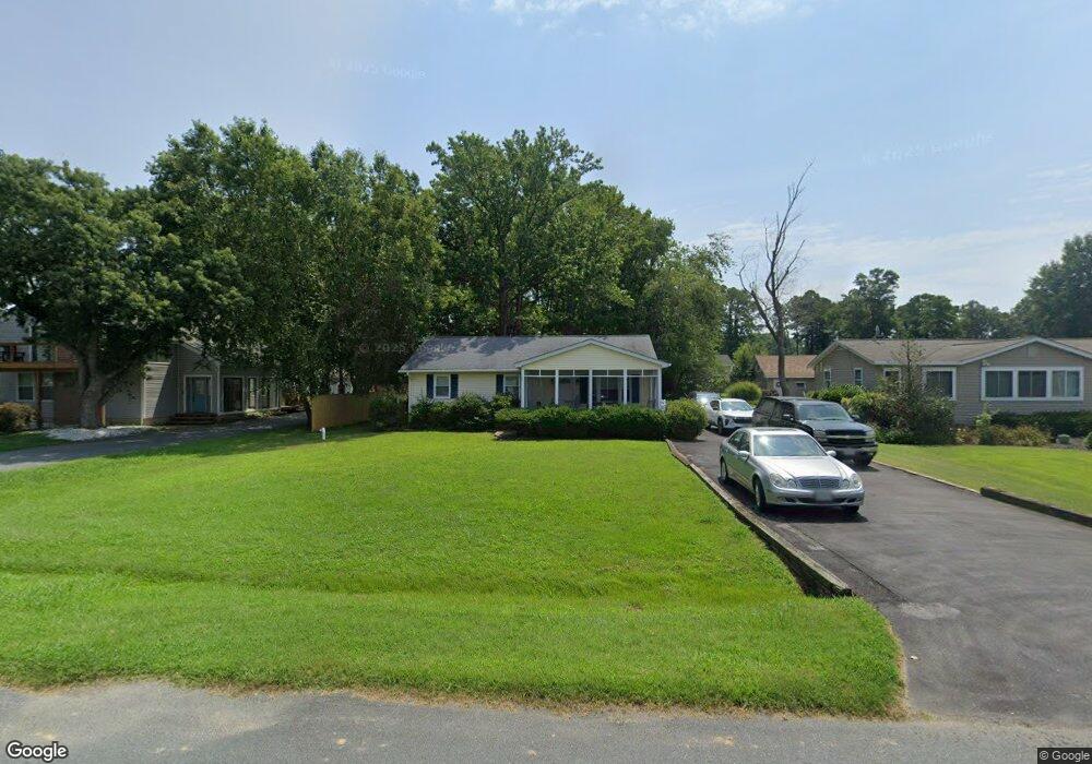 607 Bayside Dr, Stevensville, MD 21666 - photo 1