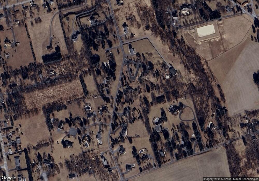 530 Ashwood Dr, Nazareth, PA 18064 - photo 1