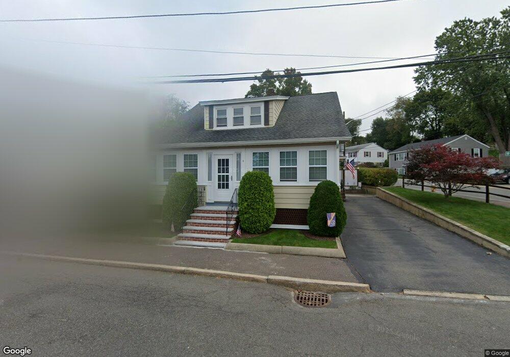 5 Preston Rd, Salem, MA 01970 - photo 1