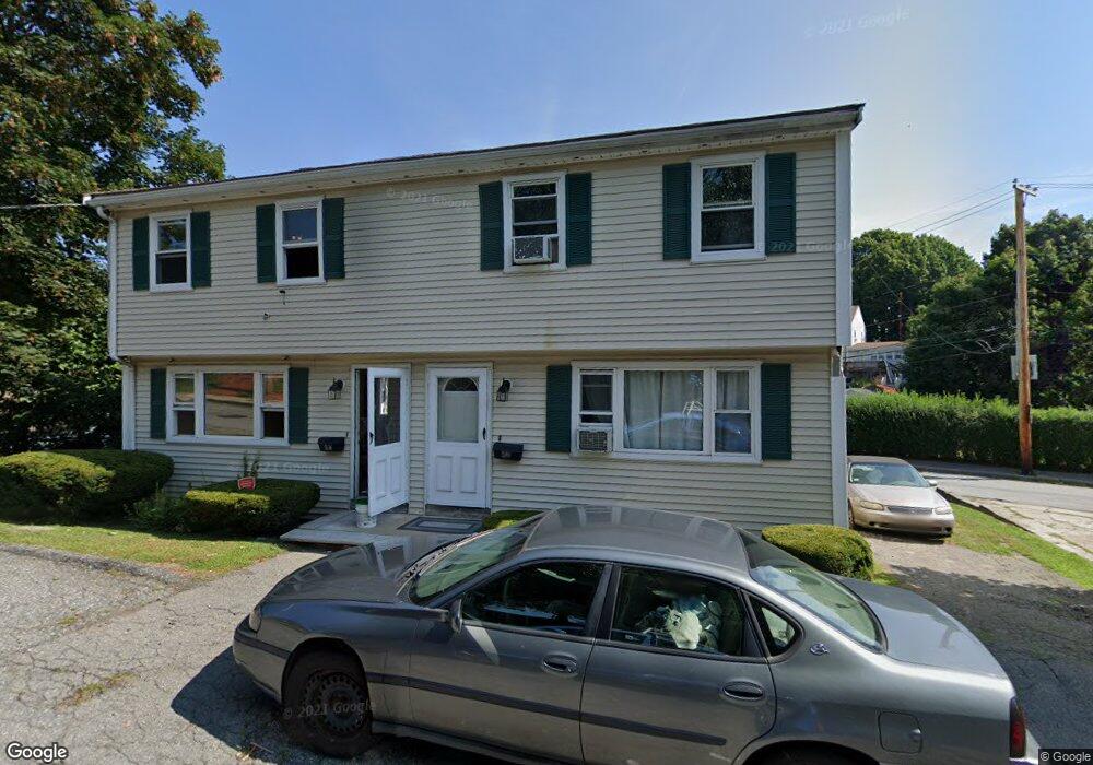 40 Walnut St unit 1, Woburn, MA 01801 - photo 1