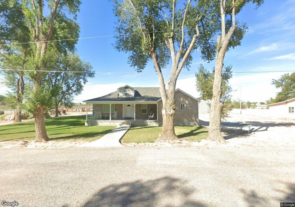 523 N Main St, Hinckley, UT 84635 - photo 1
