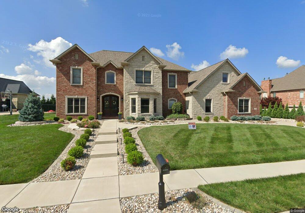 341 Forest Oaks Dr, Caseyville, IL 62232 - photo 1