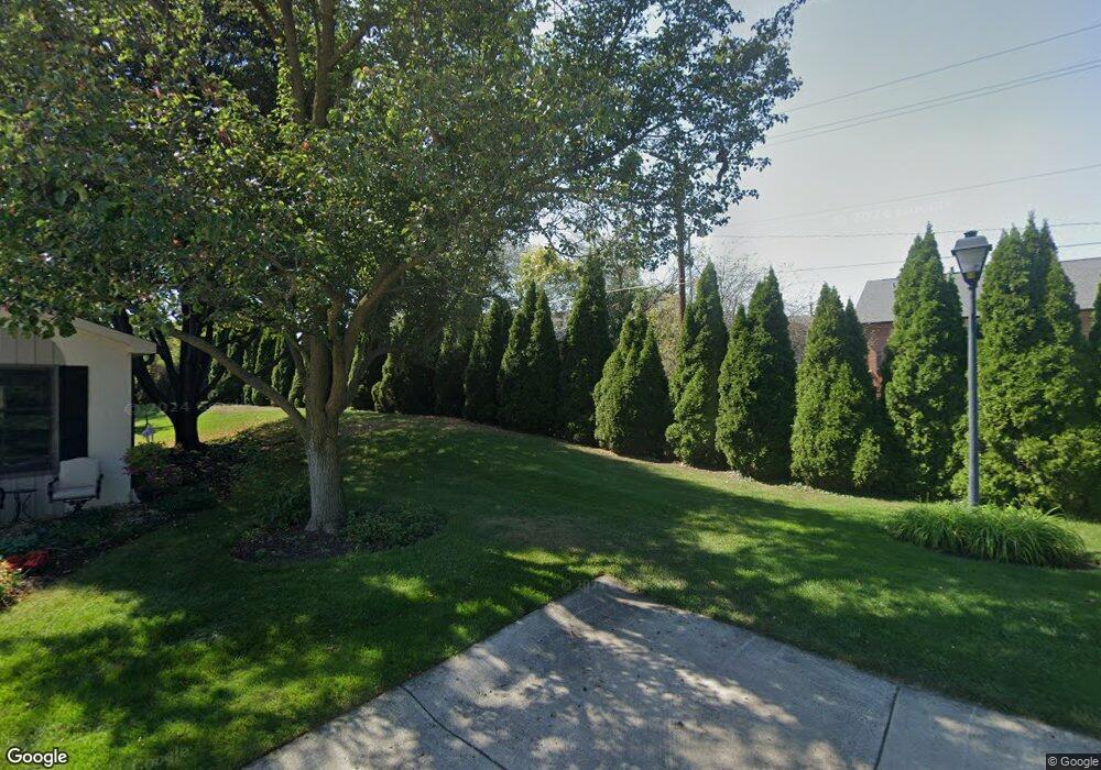 1117 Canterbury Ct Unit C Ct unit C, Indianapolis, IN 46260 - photo 1