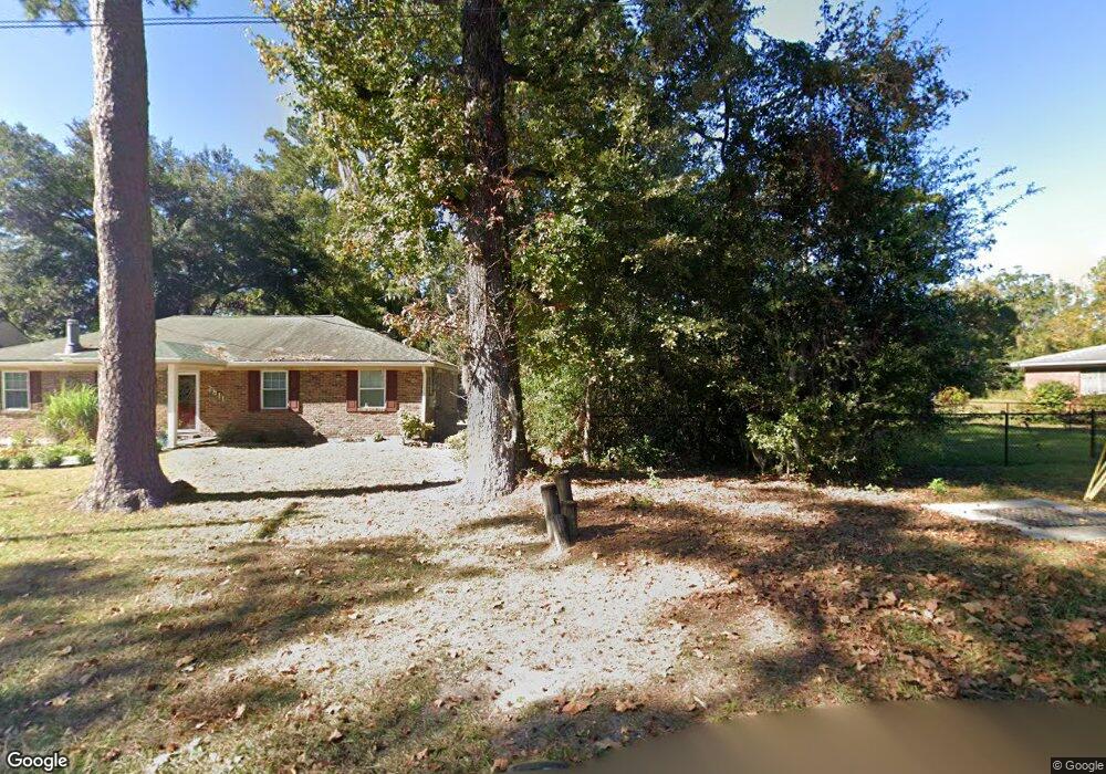 2809 Mechanics Ave, Thunderbolt, GA 31404 - photo 1