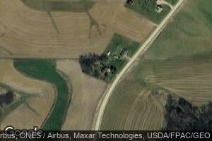 39537 Waupeton Rd, Sherrill, IA 52073