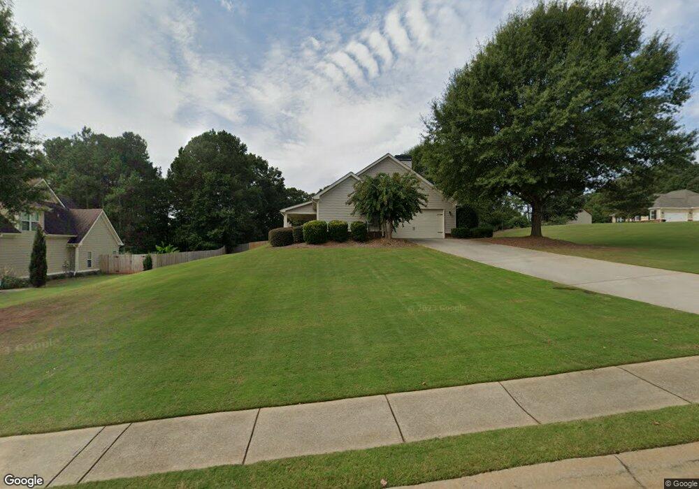 201 Fisher Ct, Winder, GA 30680 - photo 1
