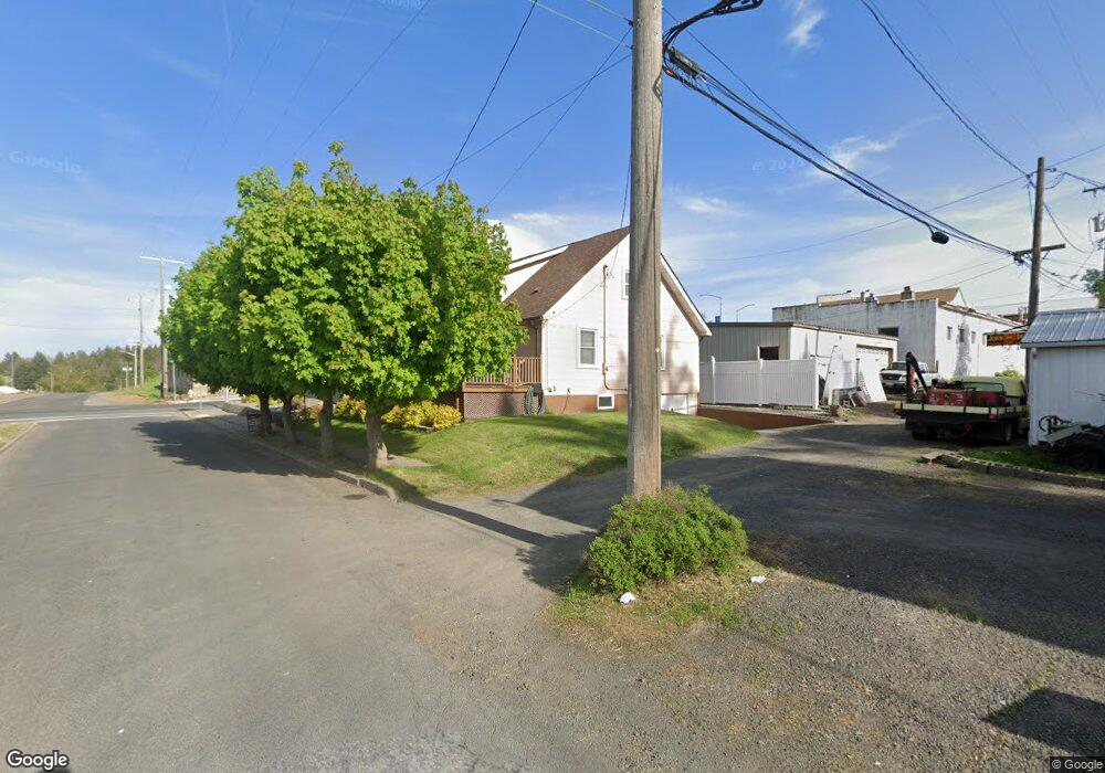 110 & 104 Connell St, Tekoa, WA 99033 - photo 1